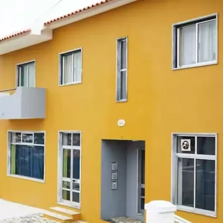 Casa Amarela 公寓 *